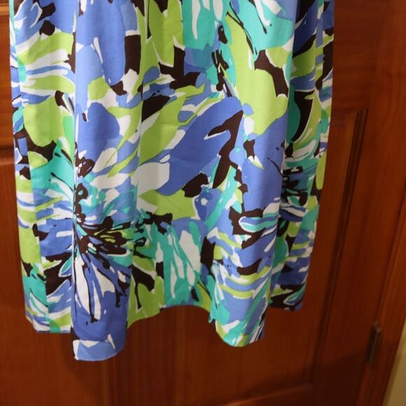 T Tahari Blue & Green Floral V-Neck Sheath Dress | Sleeveless Professional 12 - Picture 7 of 11
